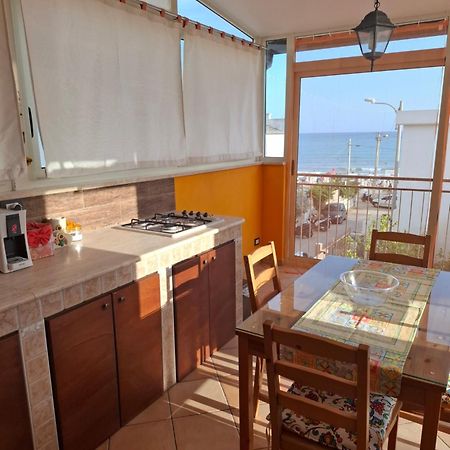 Casa Vacanze Villa Melina レアルモンテ エクステリア 写真
