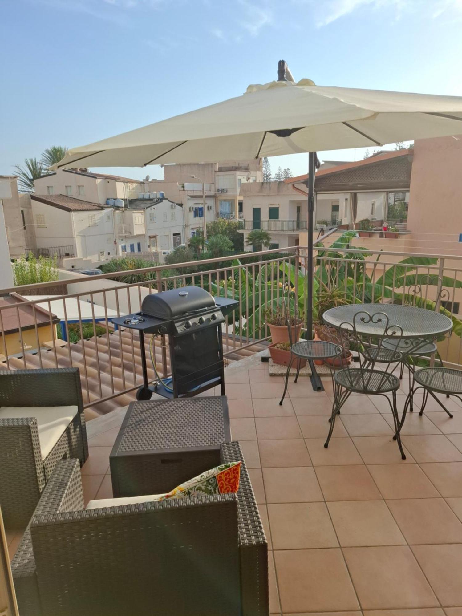 Casa Vacanze Villa Melina レアルモンテ エクステリア 写真